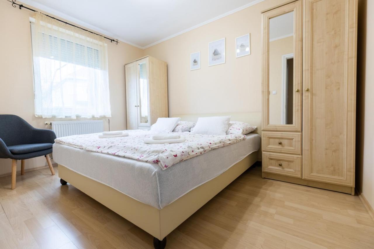 Marta Apartman Hajdúszoboszló 外观 照片