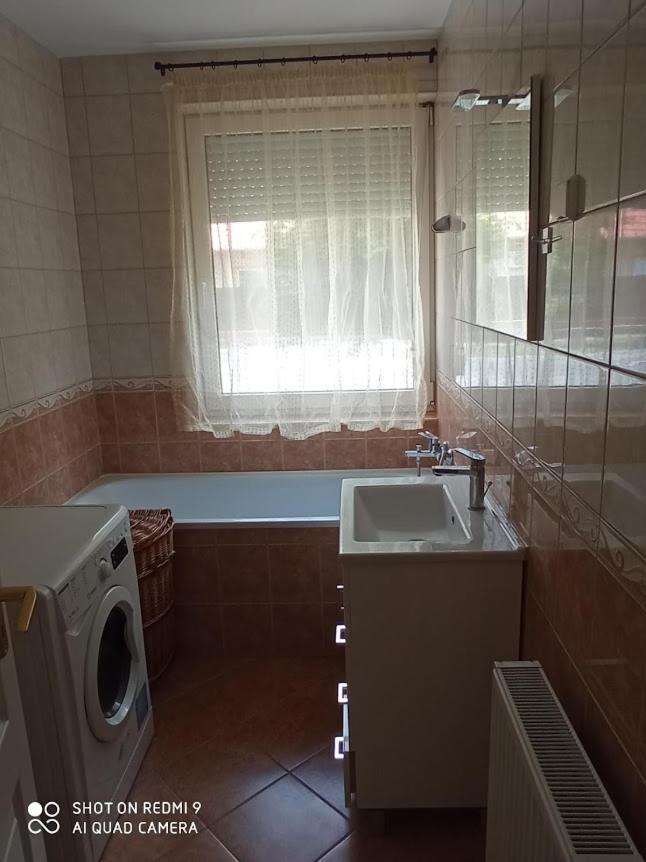 Marta Apartman Hajdúszoboszló 外观 照片